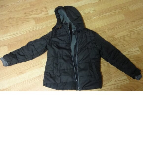 Youth Size Medium Black Down Coat - Picture 1 of 3